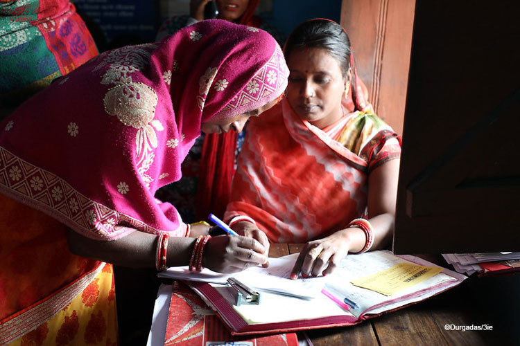 Strengthening the evidence base for programming and policies on women’s groups