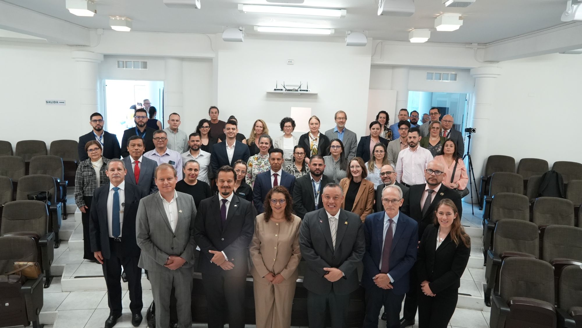CostRica event-group photo